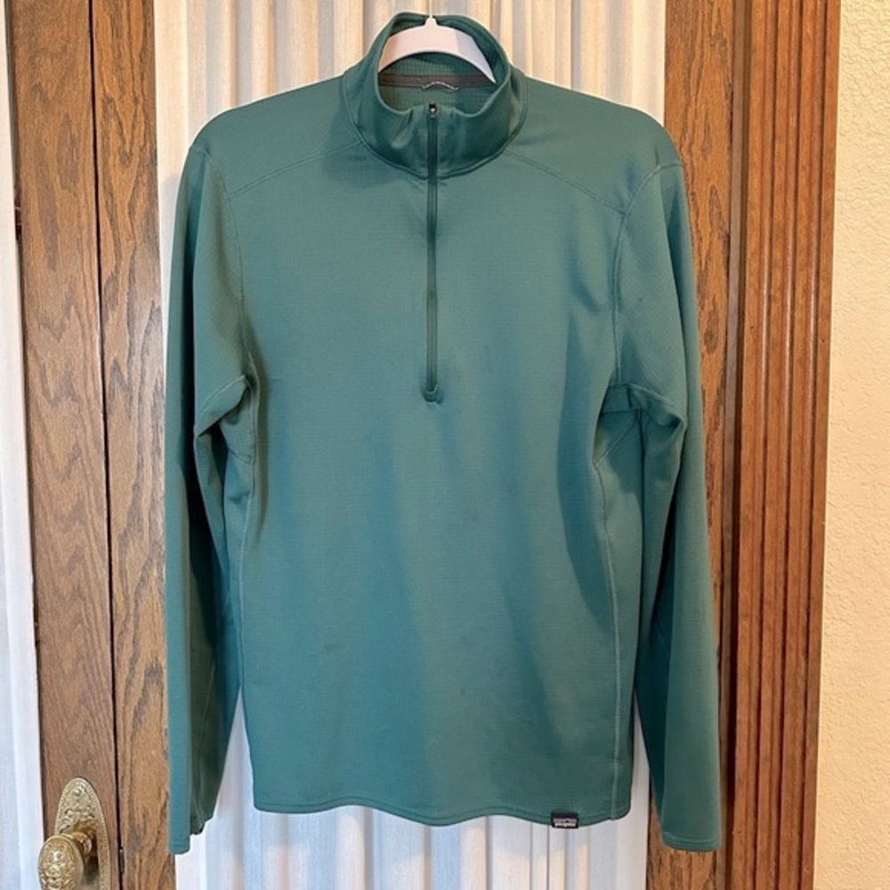 Patagonia Green Capilene Midweight Zip-Neck Base Layer Top